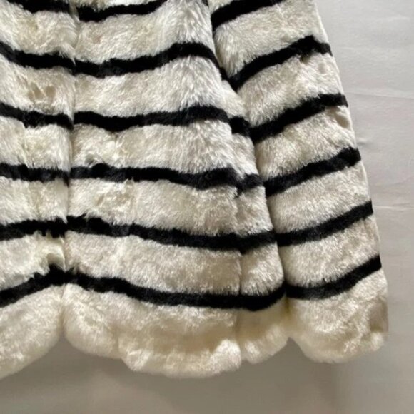 Gap Faux Fur Coat Women's Large Ivory Black Stripe Plush Full Zip Lined Pockets - Picture 4 of 14
